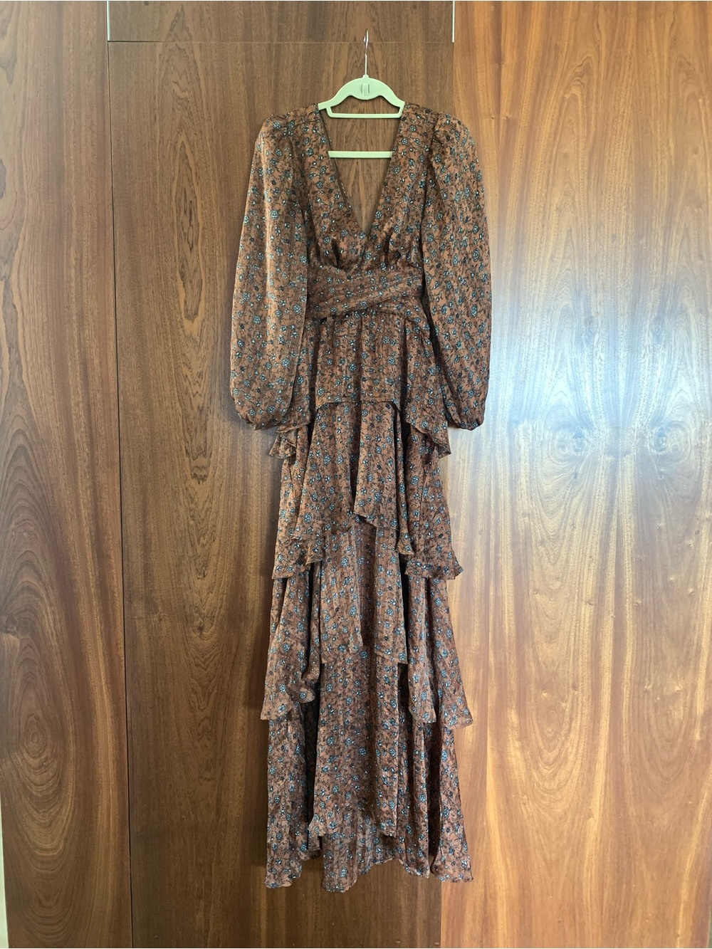 Astr Anora Brown Floral Tiered V-Neck Maxi Dress - Picture 3 of 16